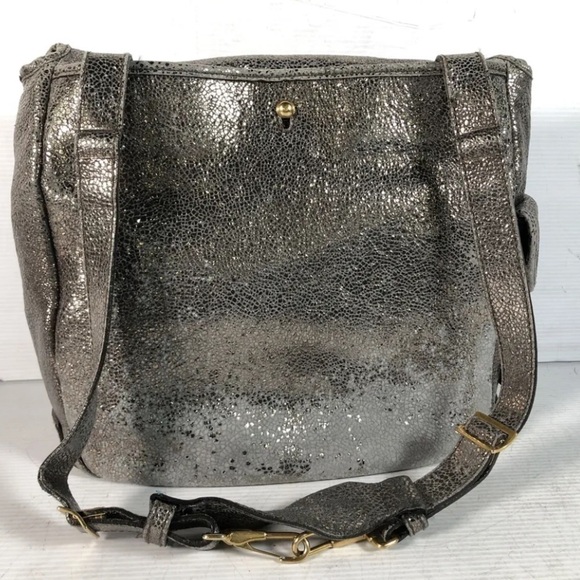 YVES SAINT LAURENT
Leather Medium Besace Flap metallic silver - Picture 3 of 11